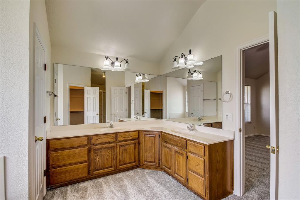 3409 S Bryant Avenue