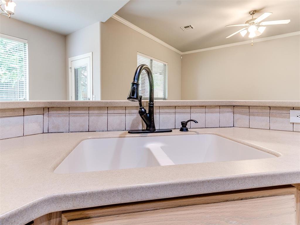 2104 Pine View Terrace
