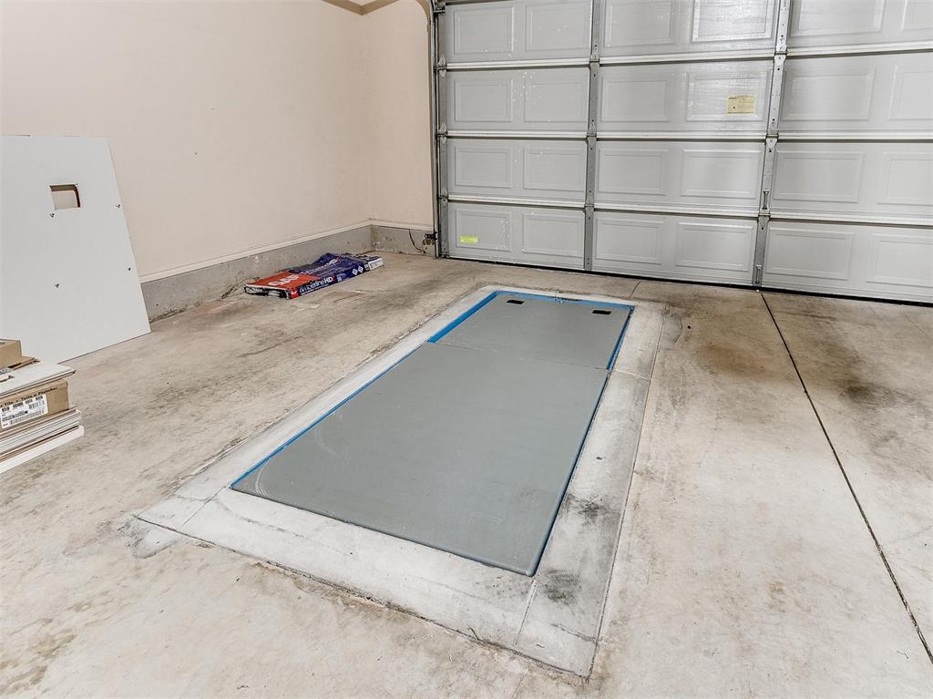 2104 Pine View Terrace