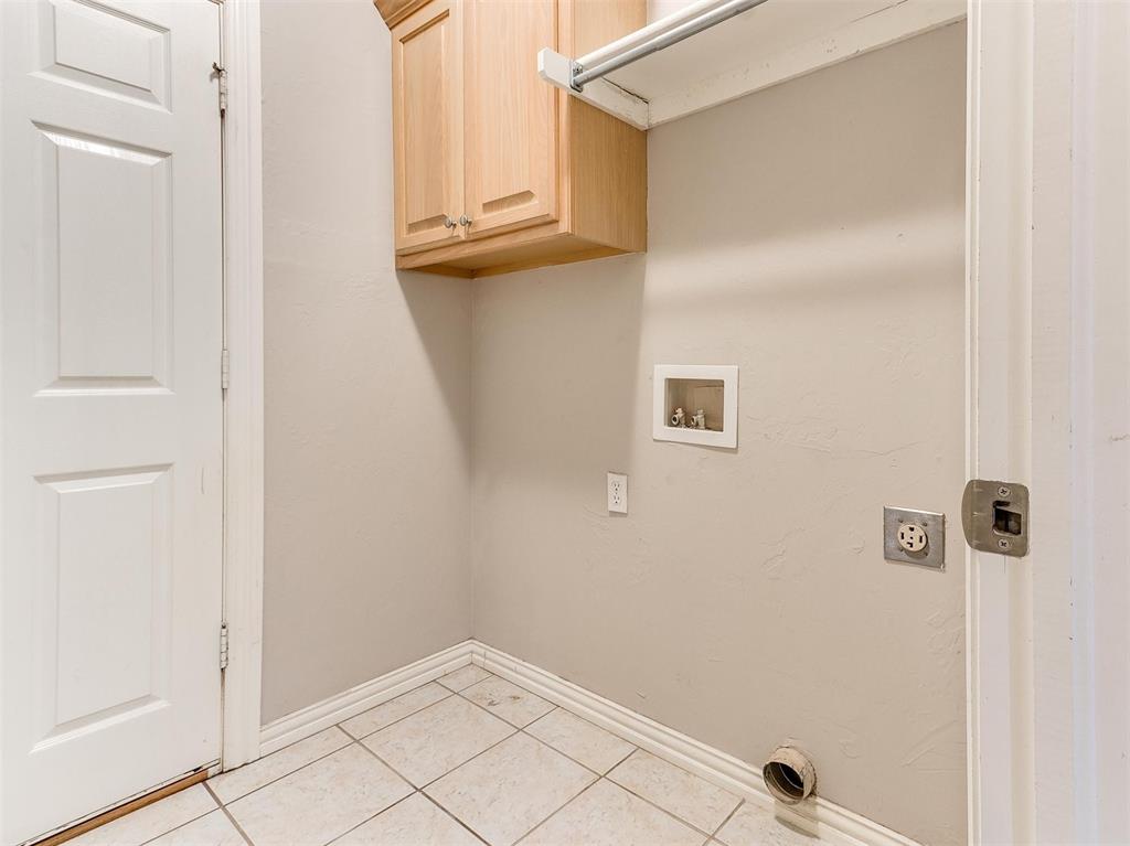 2104 Pine View Terrace