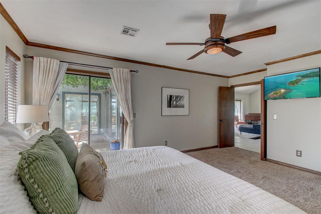 2118 Saddleback Boulevard