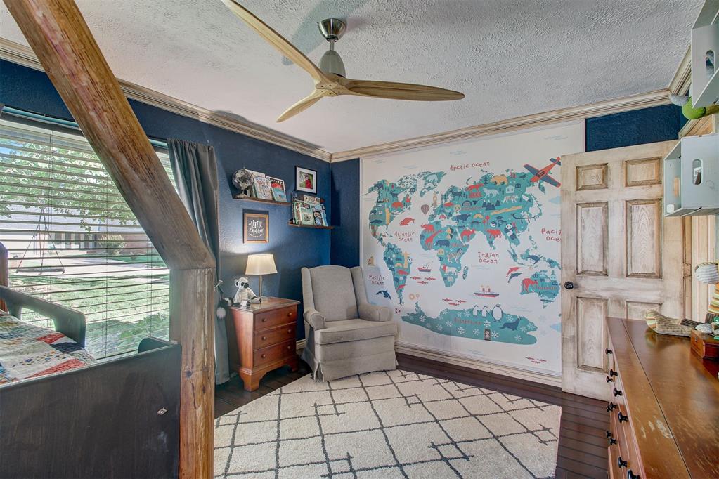 2118 Saddleback Boulevard