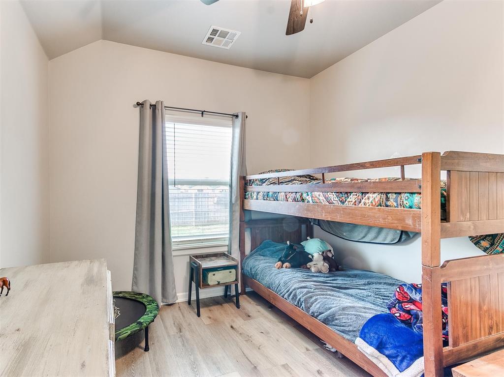 1720 W Zachary Way