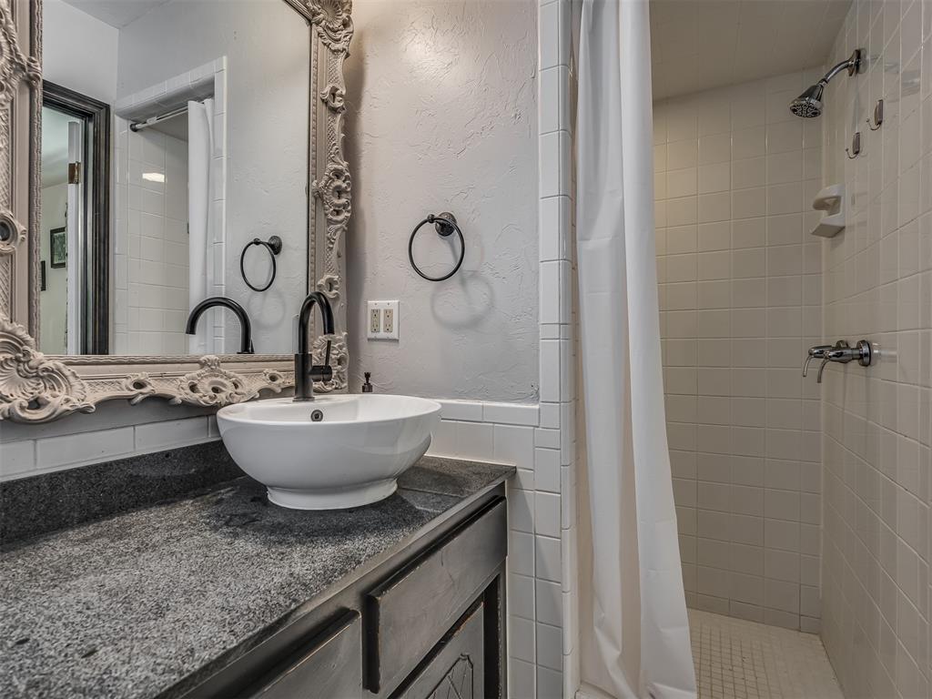 10024 Saint Helens Drive