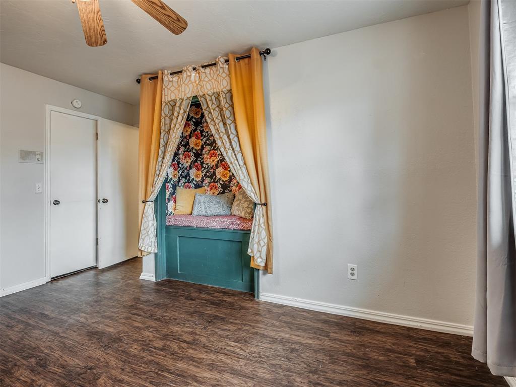 10024 Saint Helens Drive