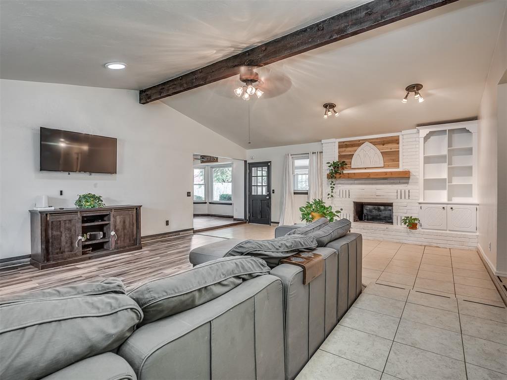 10024 Saint Helens Drive