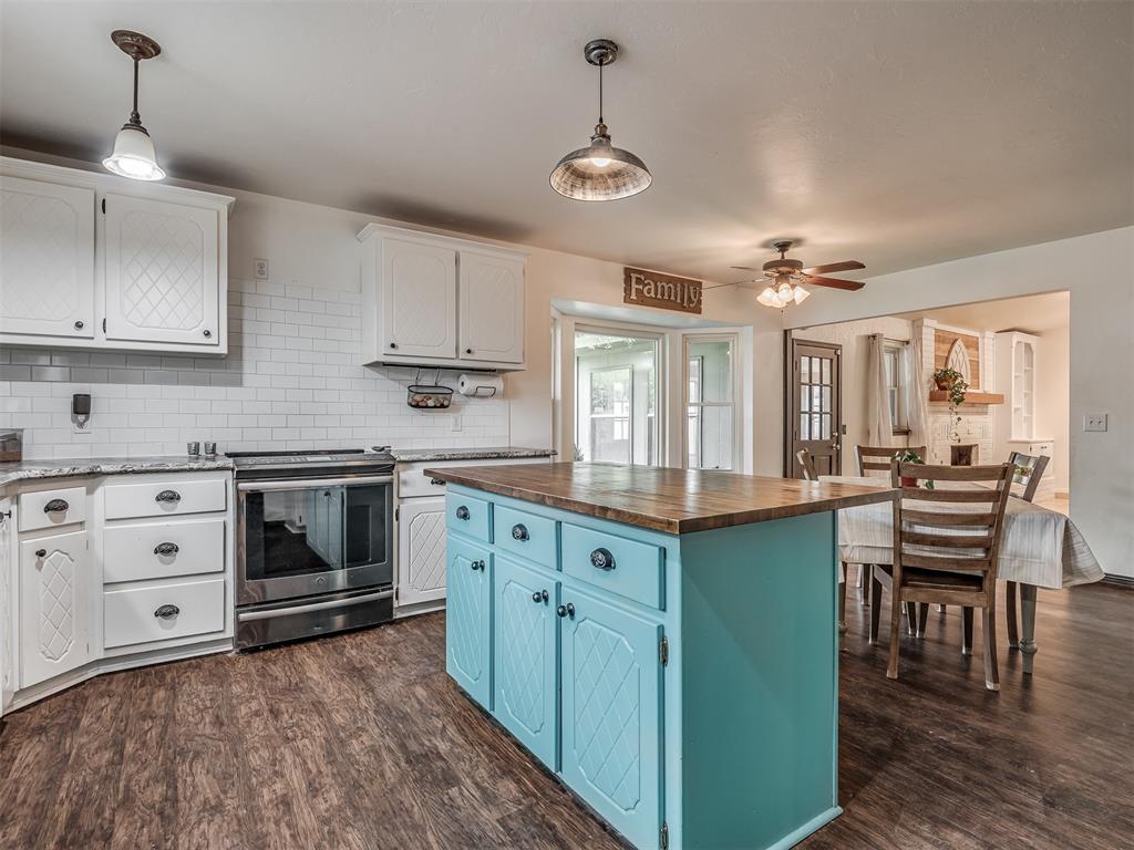 10024 Saint Helens Drive