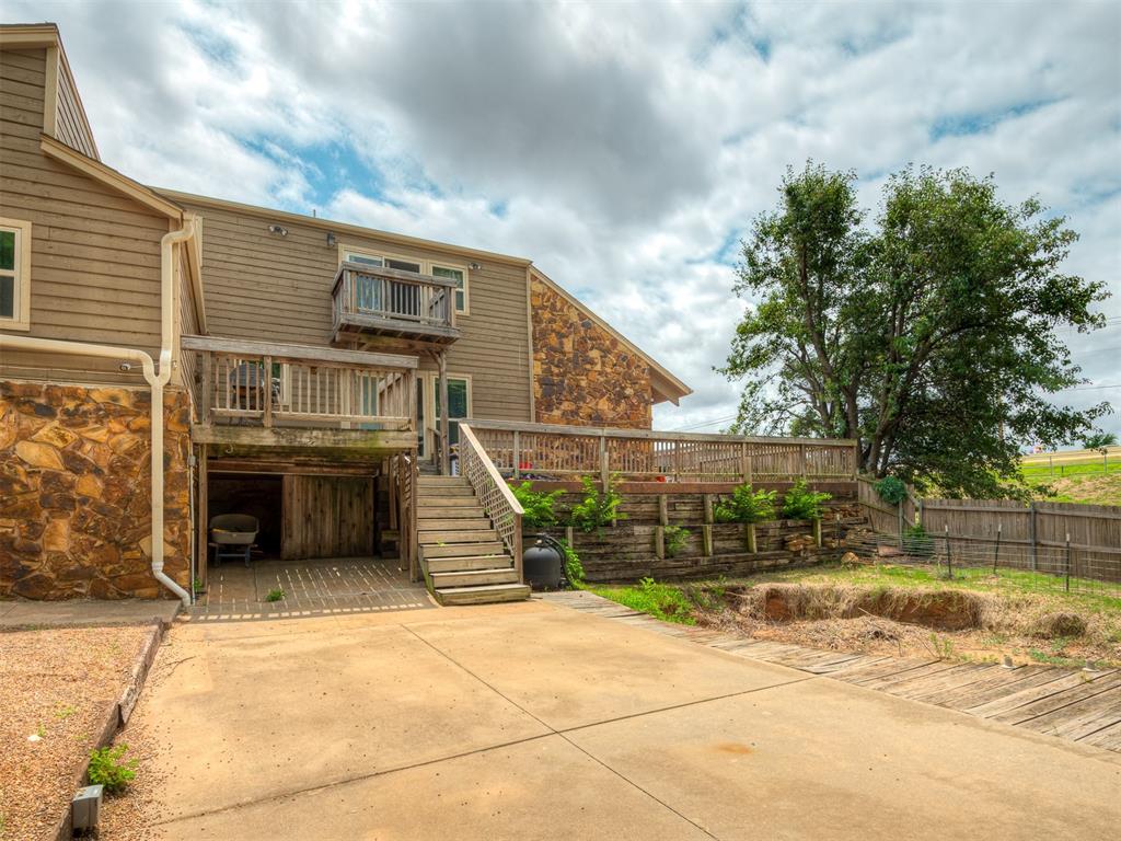 2525 Sequoia Park Drive