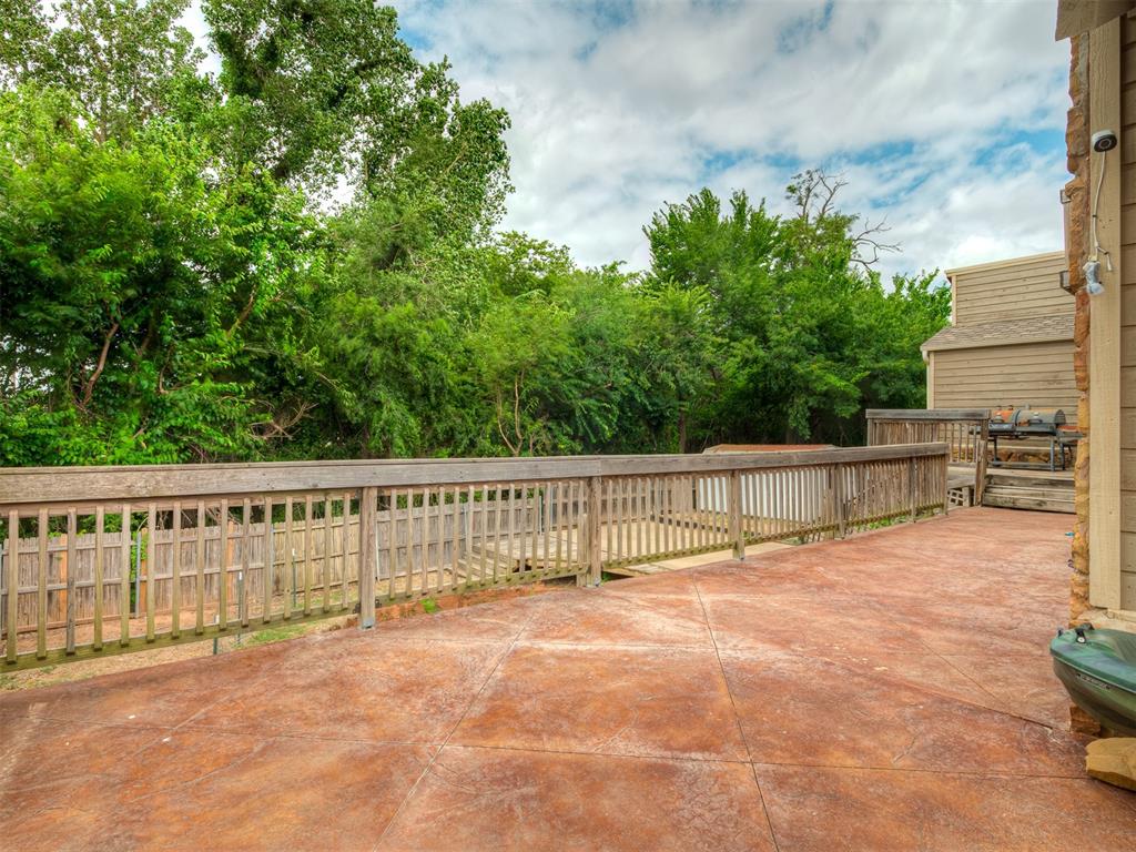 2525 Sequoia Park Drive