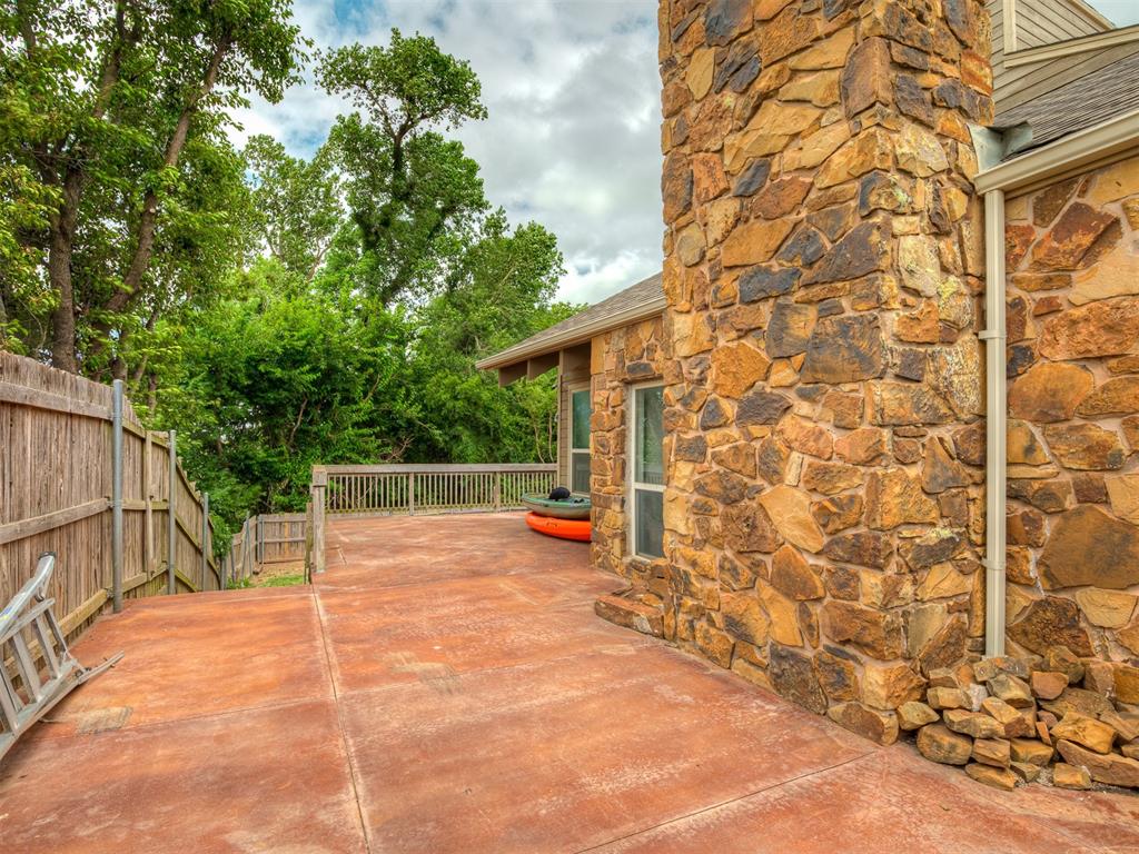 2525 Sequoia Park Drive