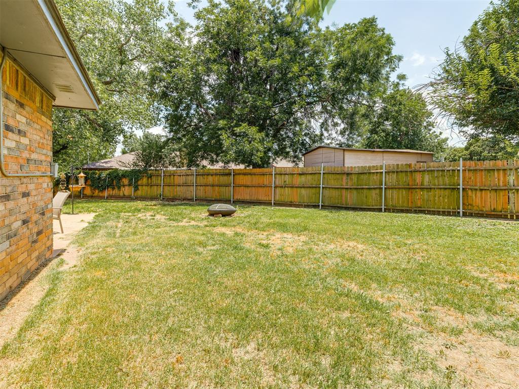 928 NE 5th Street