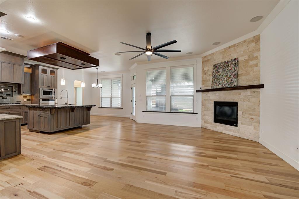 5970 Woodridge Circle