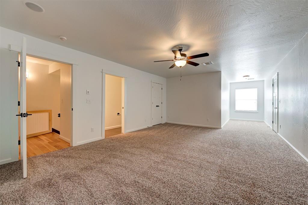 5970 Woodridge Circle
