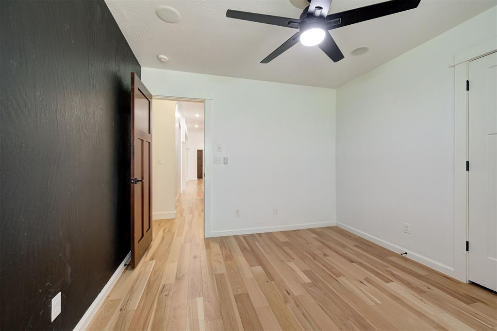 5970 Woodridge Circle