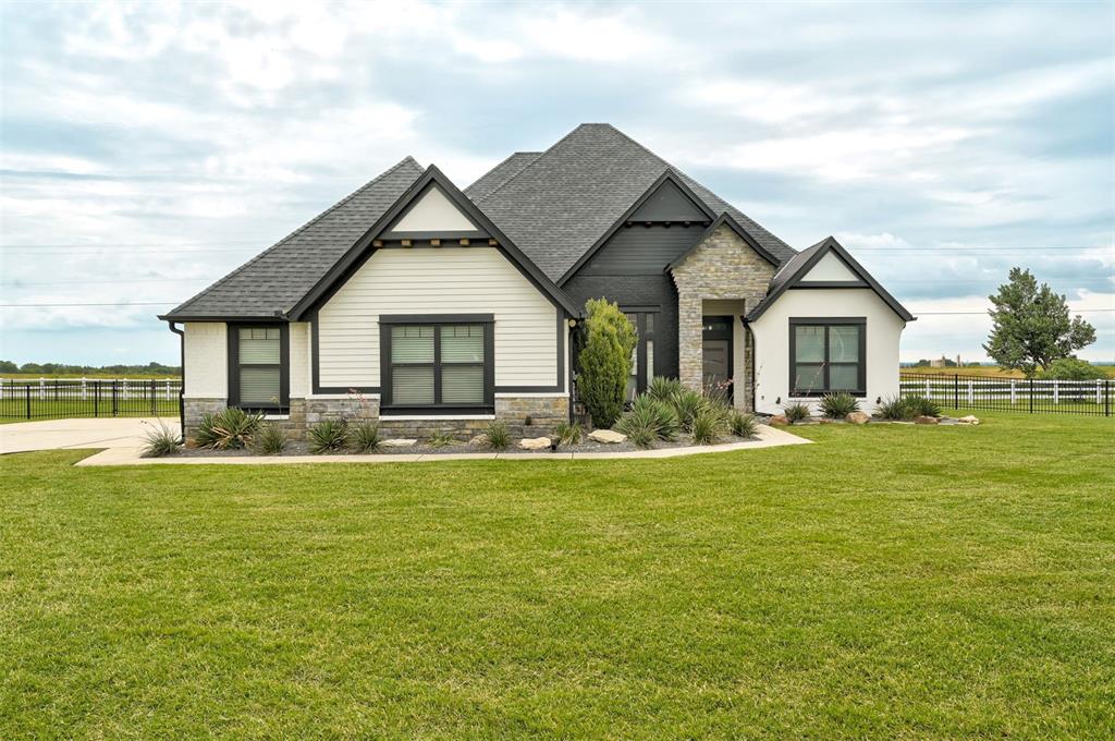 5970 Woodridge Circle