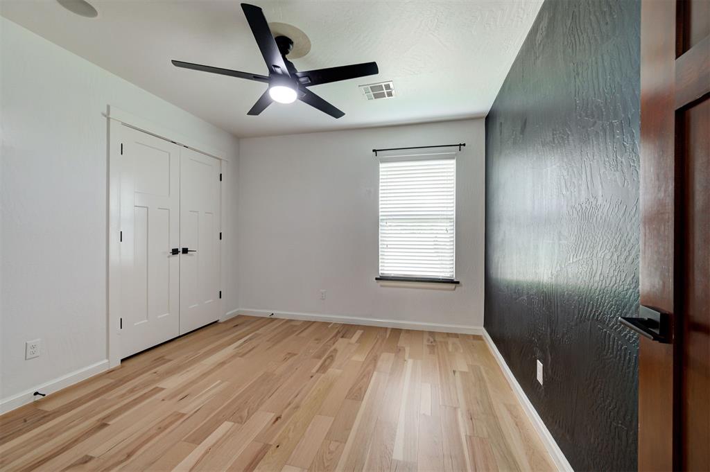 5970 Woodridge Circle