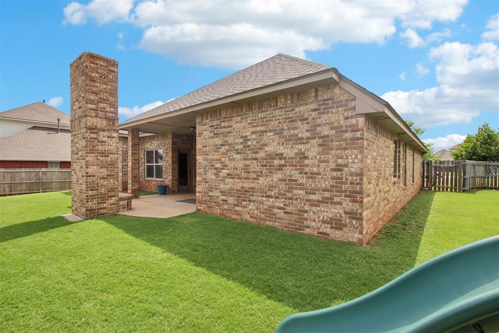 21257 Lake Shadows Drive