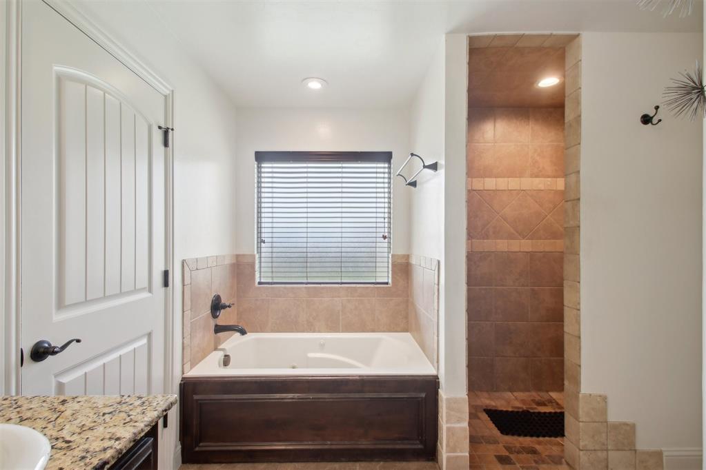21257 Lake Shadows Drive