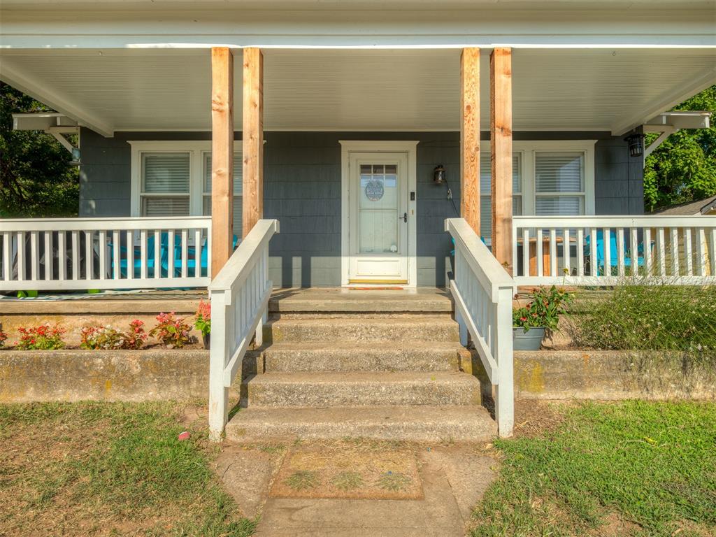 1012 S Williams Avenue