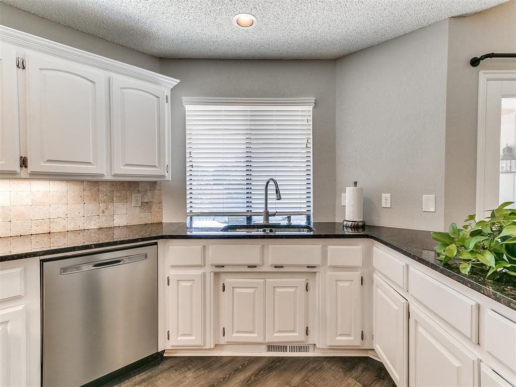 7408 NW 116th Place