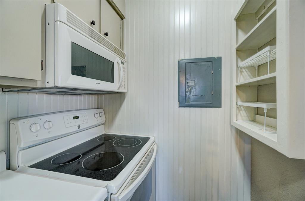 8009 NW 7th Terrace Unit: 354