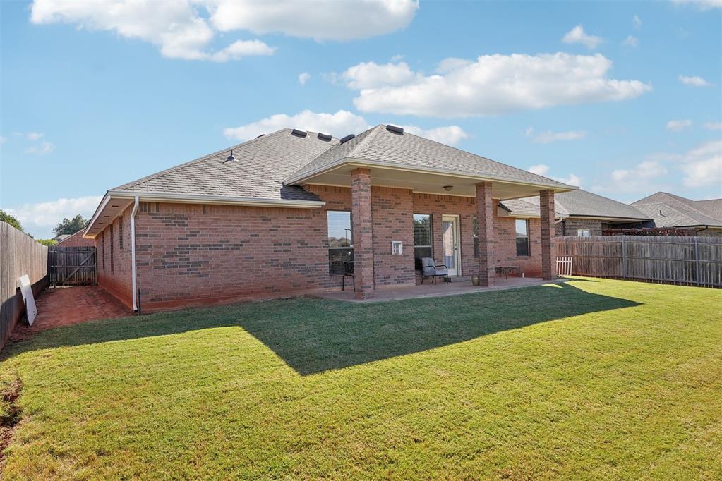 2809 NW 169th Street