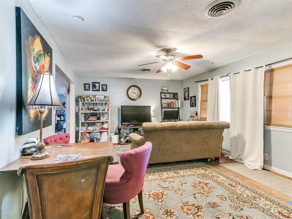 1717 N Saint Luke Avenue