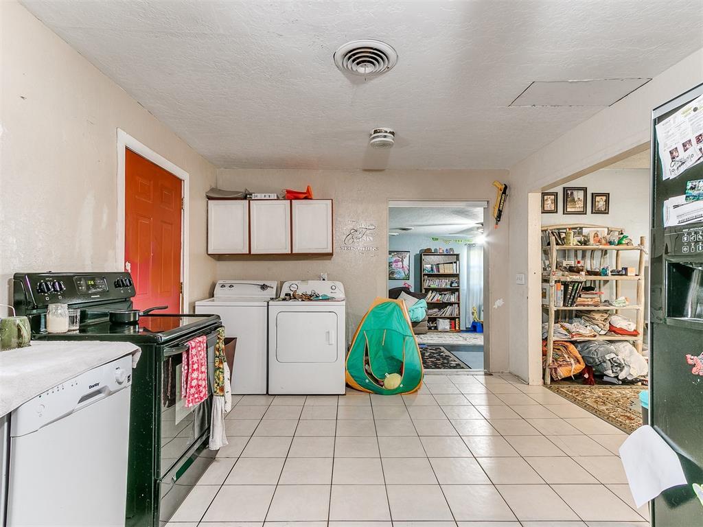 1717 N Saint Luke Avenue