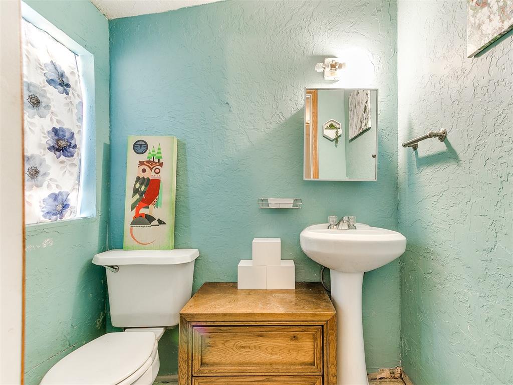 1717 N Saint Luke Avenue