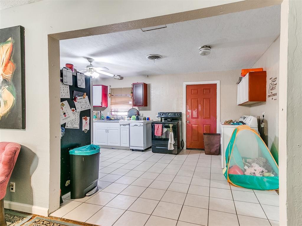 1717 N Saint Luke Avenue