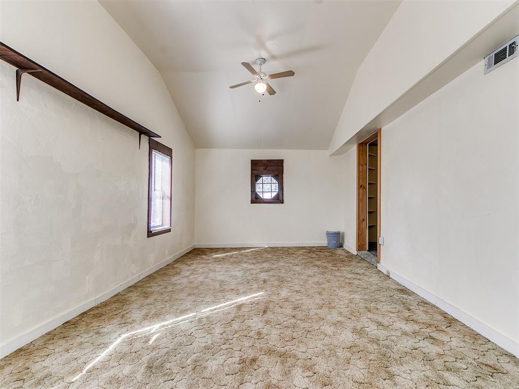 2532 NW 38th Street