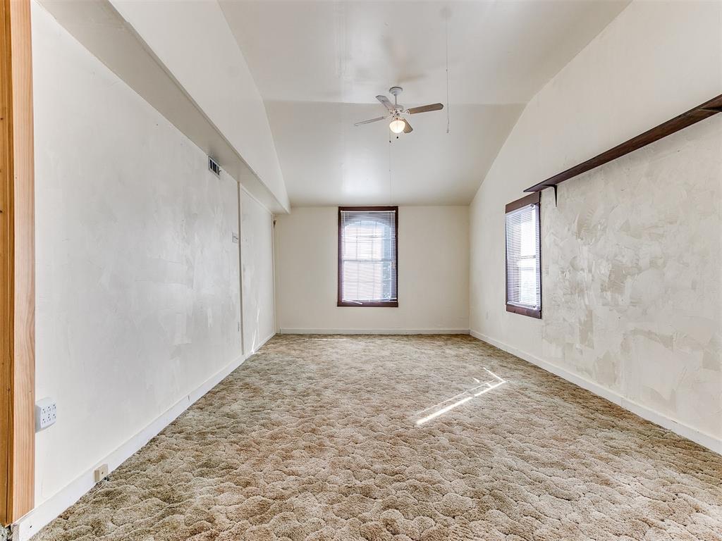 2532 NW 38th Street