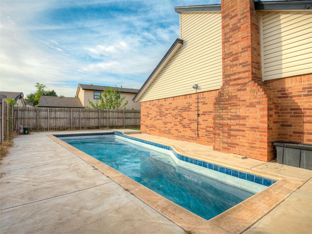 8304 NW 116th Street