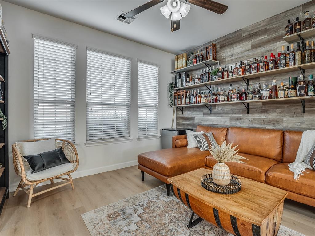9420 Squire Lane