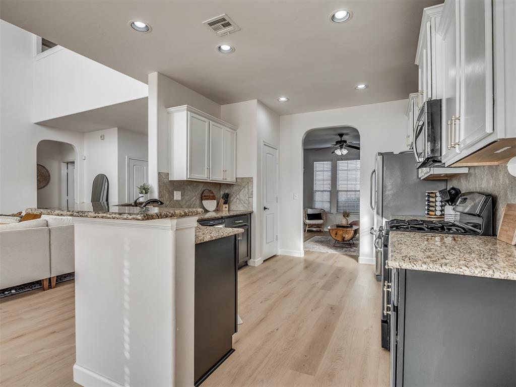 9420 Squire Lane