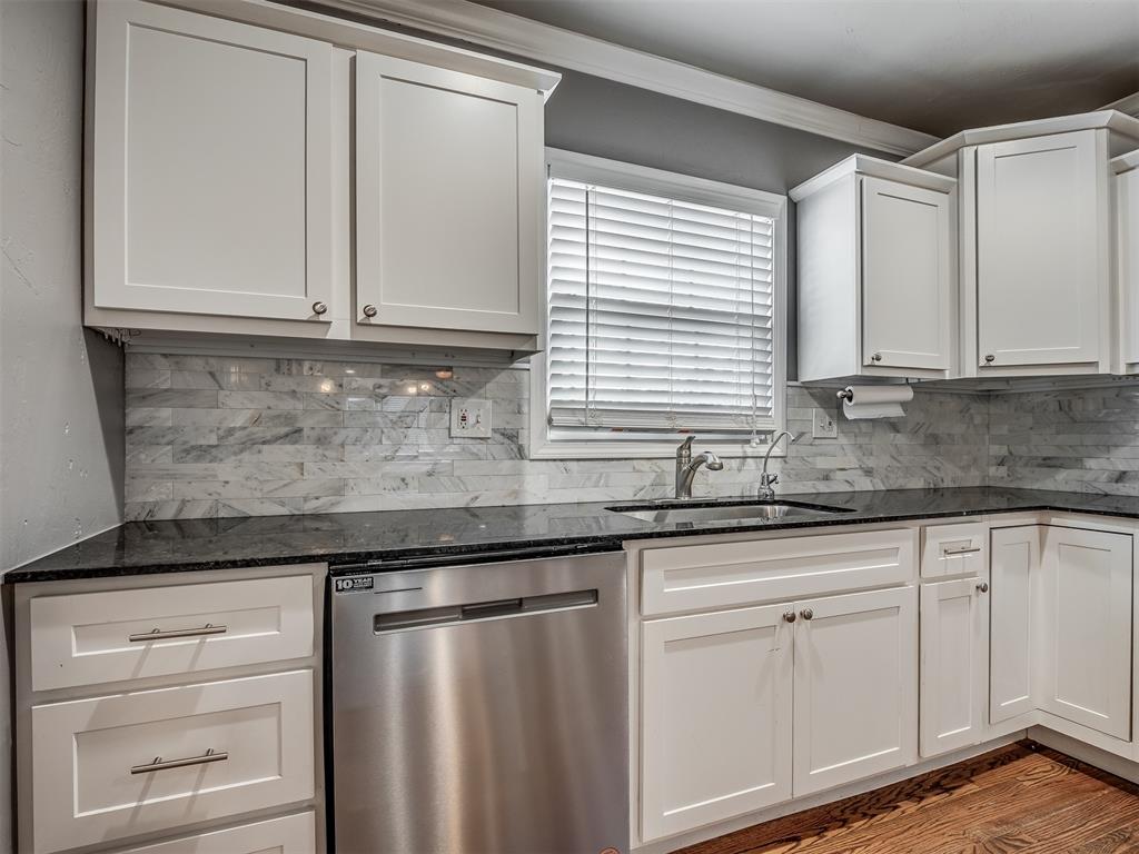 1123 S 7th Street