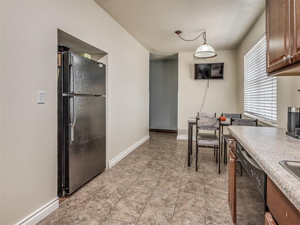 4300 Sunnylane Circle