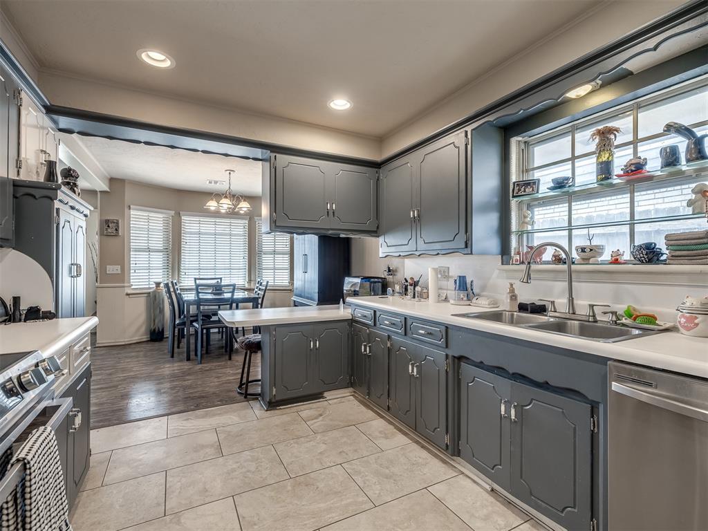 4612 NW 35th Street