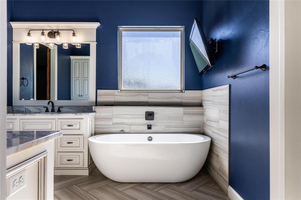 21747 Coffee Tree Circle