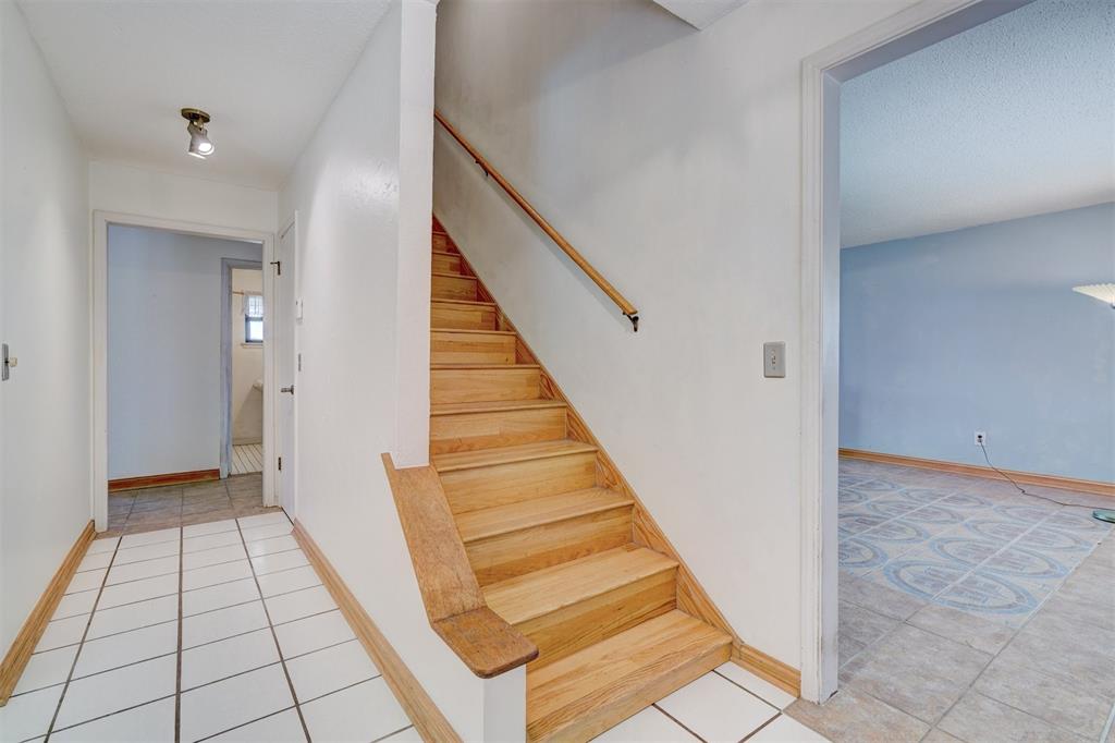 8013 NW 27th Street