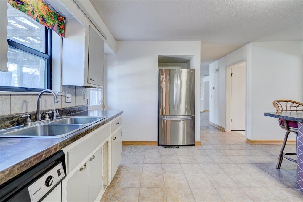 8013 NW 27th Street