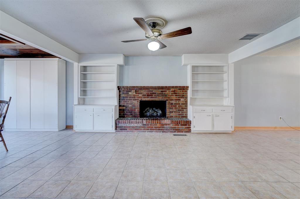 8013 NW 27th Street