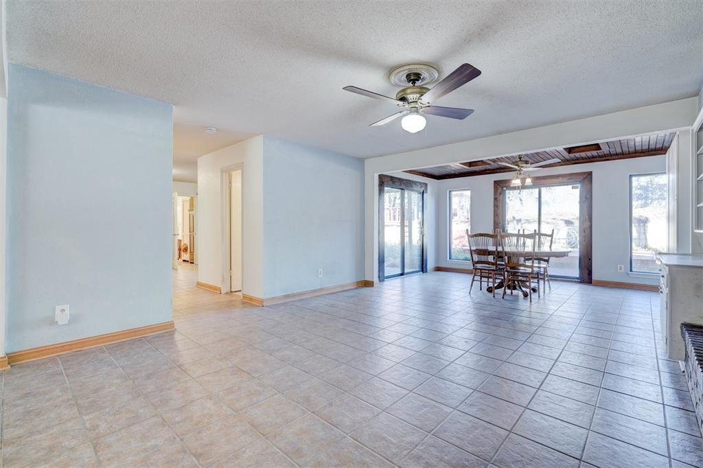 8013 NW 27th Street