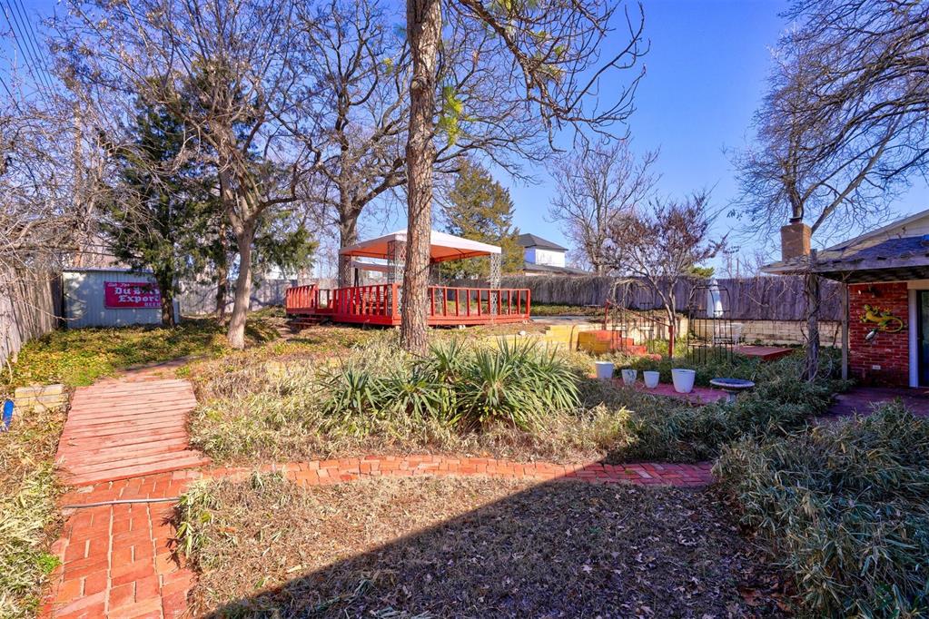 8013 NW 27th Street