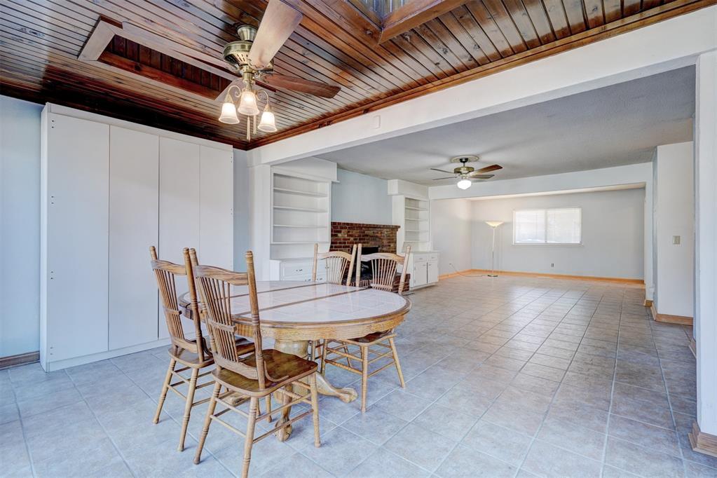 8013 NW 27th Street