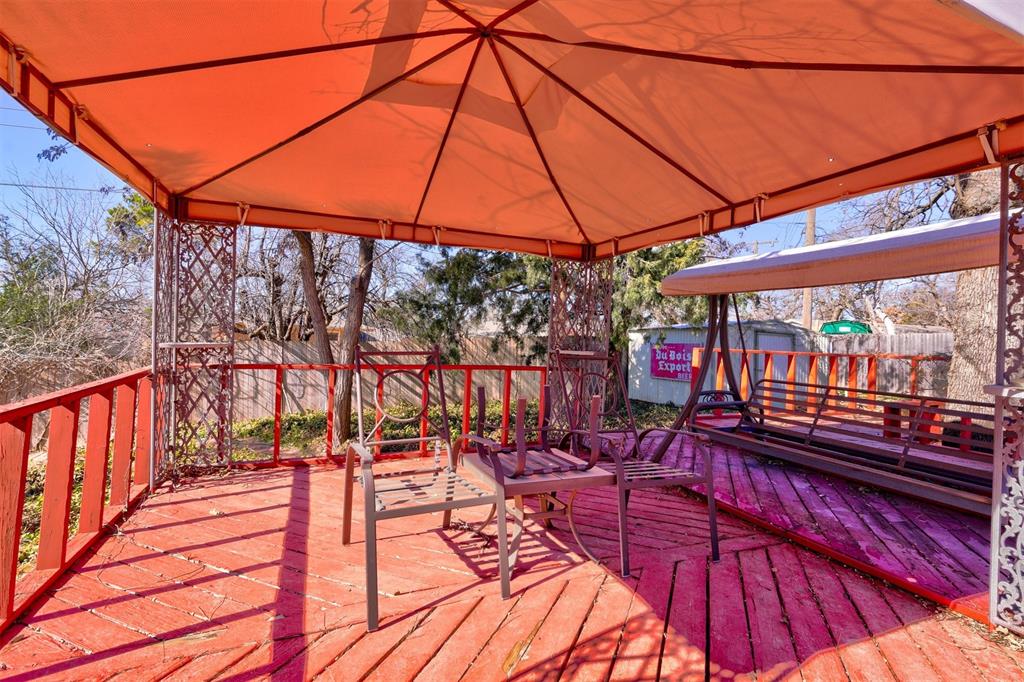 8013 NW 27th Street