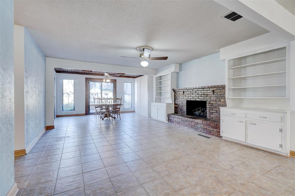 8013 NW 27th Street