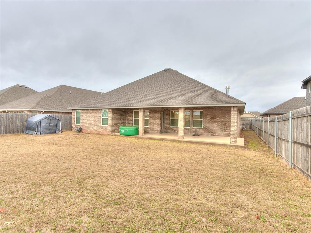 6513 NW 150th Terrace