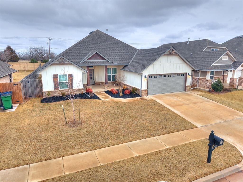 6513 NW 150th Terrace