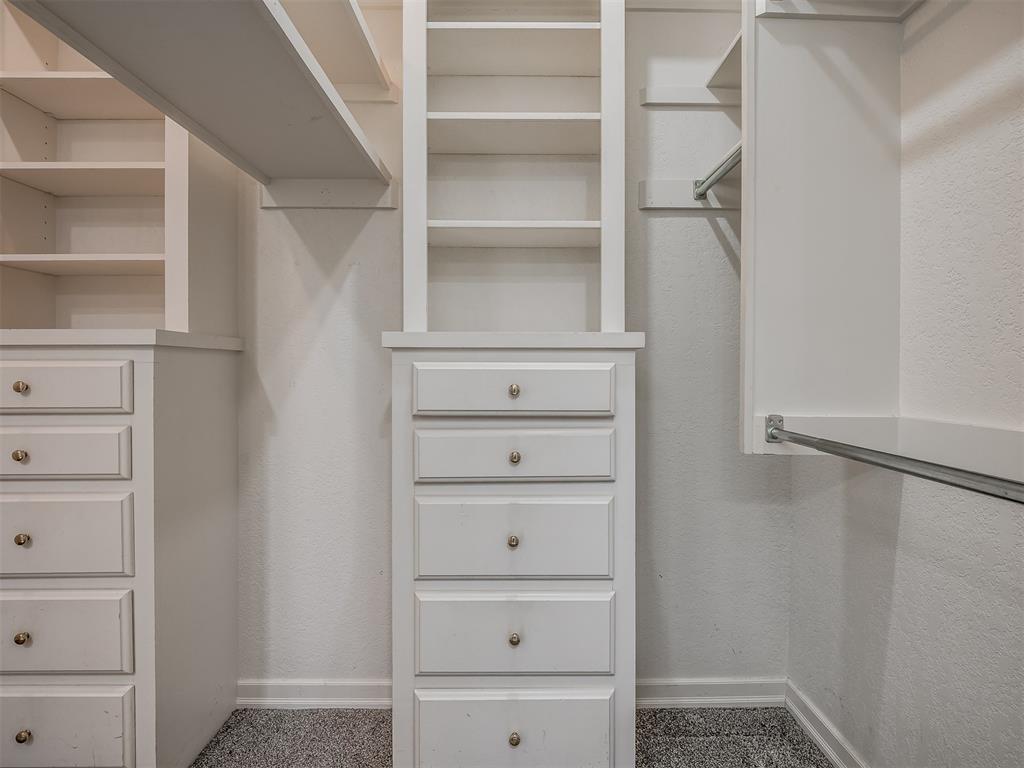2100 Cobblestone Court Unit: 101